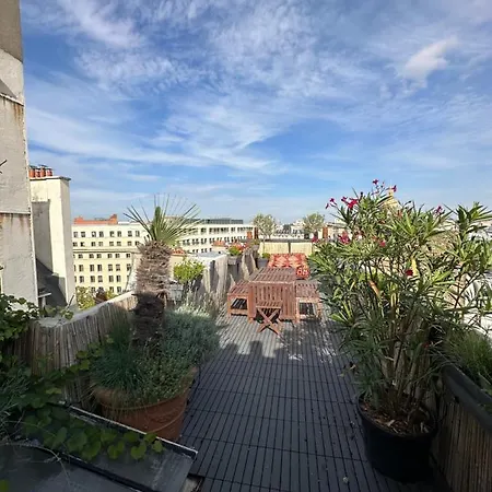 Rooftop Eiffel Tower Two Bedrooms 1200sq Ft * Paris